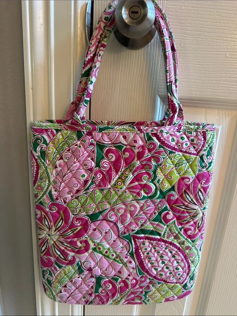 Vera Bradley stylish quilted